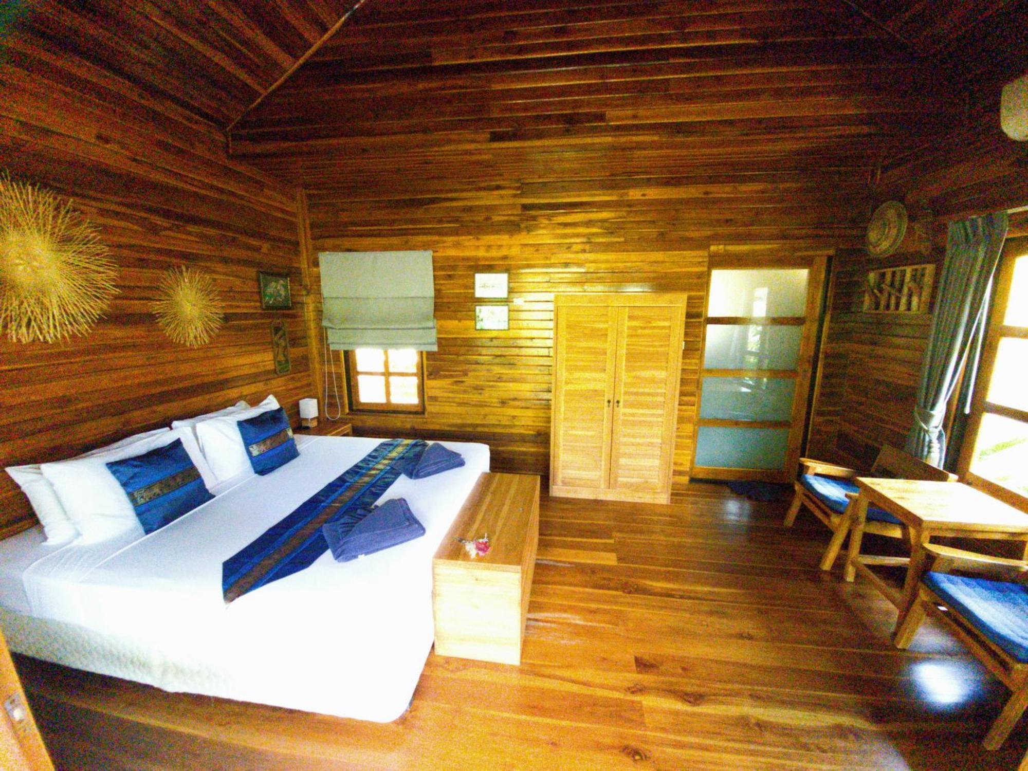 Samui Blue Bird Bed & Breakfast Mae Nam Beach Rom bilde